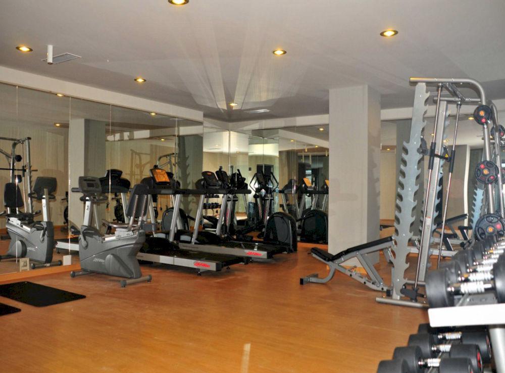 Golden Rock Beach Hotel 5*