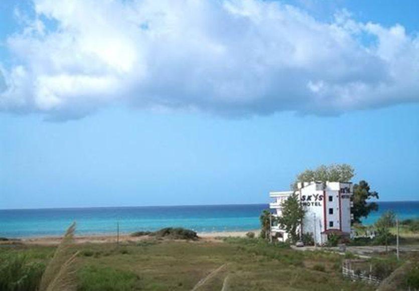 Skys Hotel
