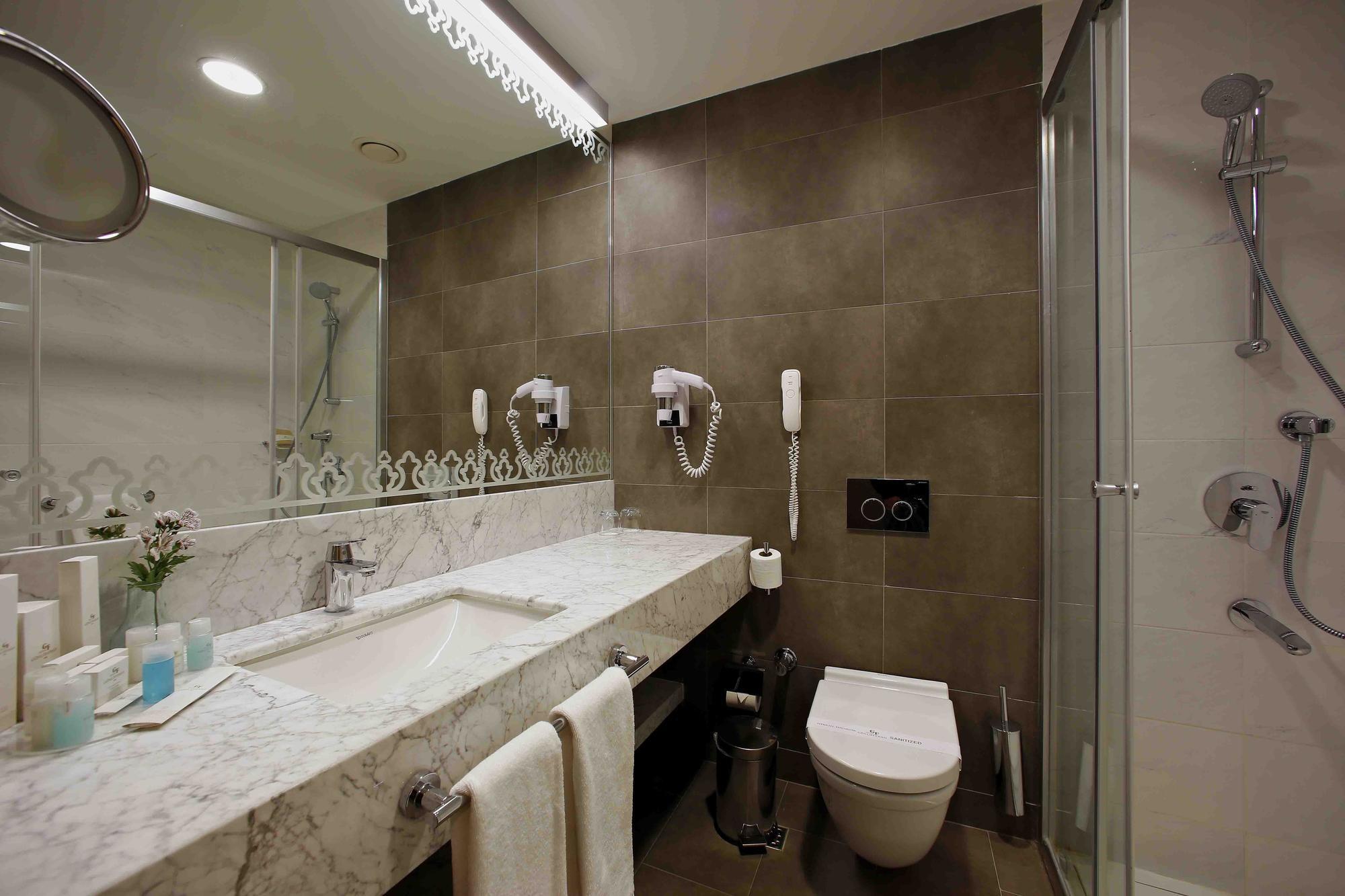 Hotel Gonluferah Thermal 4*