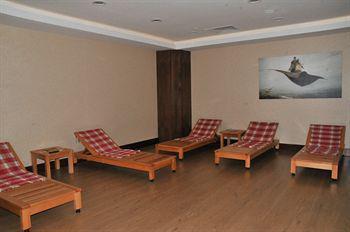 Ramada Plaza Altin Kayisi Hotel 5*