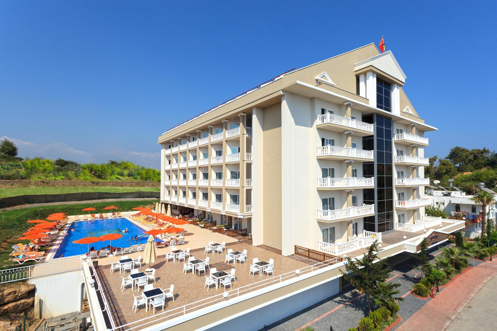 Hotel Justiniano Theodora Okurcalar