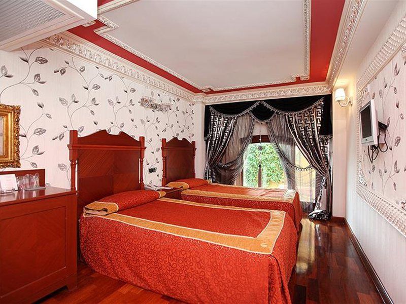 Hotel Deluxe Golden Horn Sultanahmet 4*