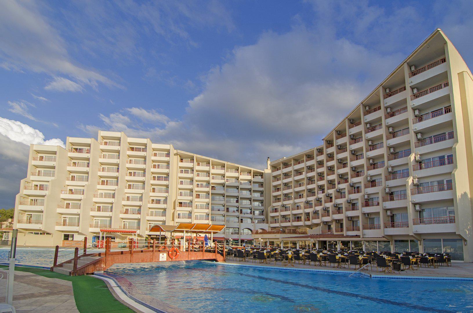 Sea Pearl Hotel 4*