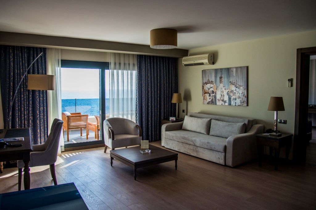 The Grand Blue Sky International 4*
