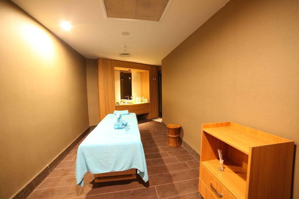 Hotel Ramada Plaza By Wyndham 5*