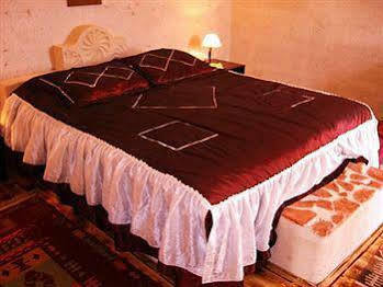 Adanos 3*