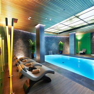 Hotel Divan 5*