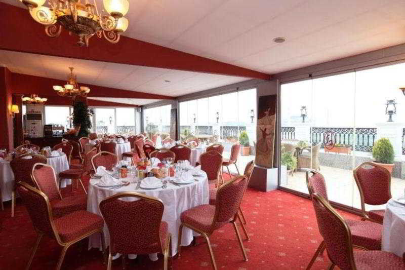 Hotel Deluxe Golden Horn Sultanahmet 4*