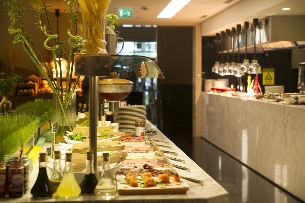 Radisson Blu Hotel, Hotel 5*