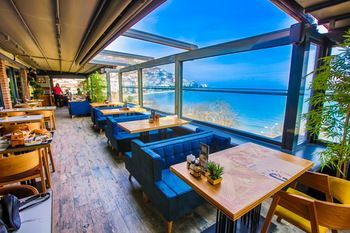 Sinema Hotel