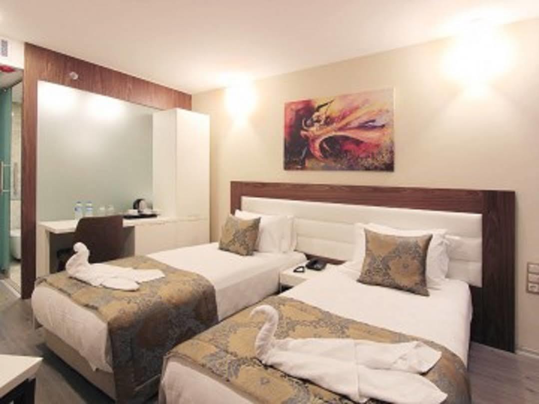 Forum Hotel 3*