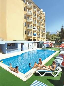 Riviera & Hotel 4*
