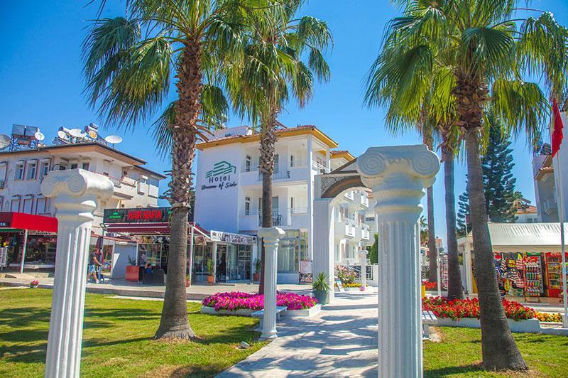 Hotel Dream Of 3*