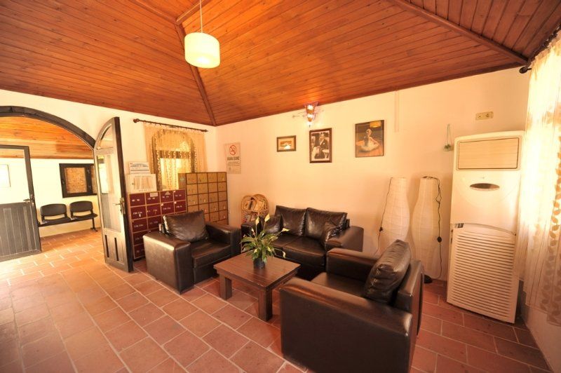 Mavibelce Hotel 2*