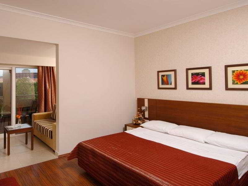 Queen's Park Le Jardin 5* Kemer
