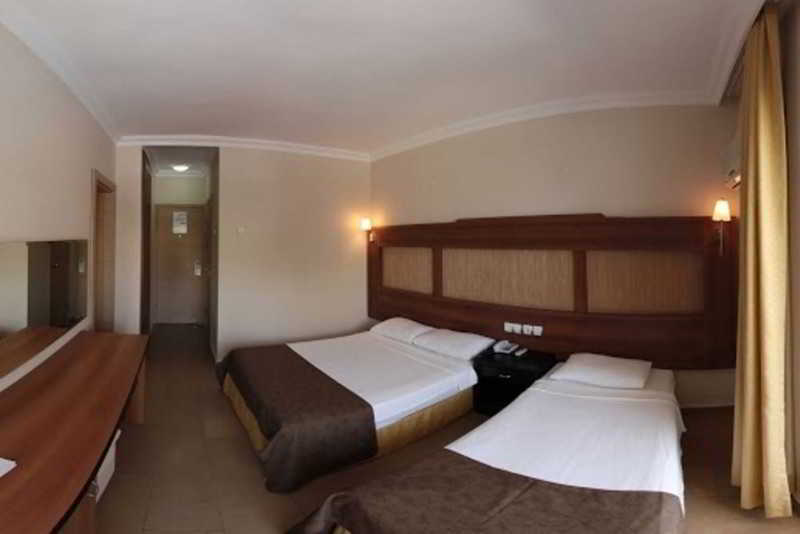 Hotel Club Munamar