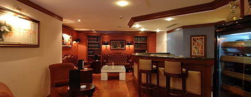 Hotel Eresin Taxim & Premier 4*