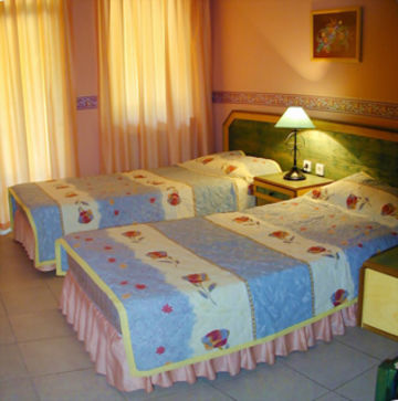 Club Petunya Hotel Icmeler