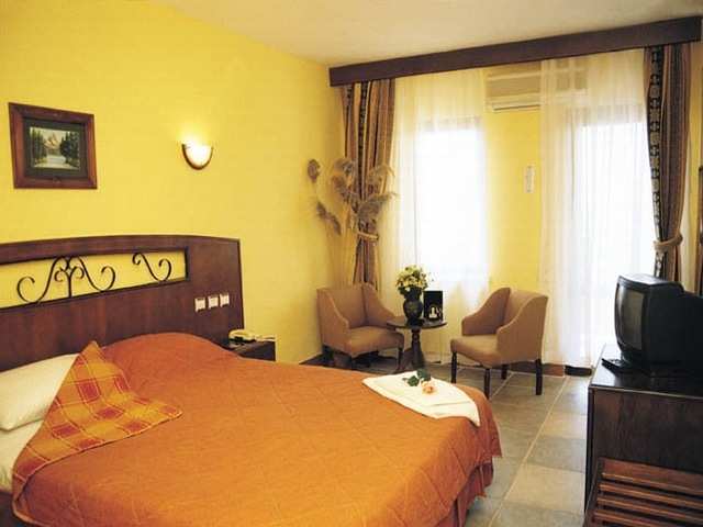 Hotel Club Phellos