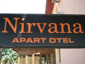 Nirvana Aparthotel 2*