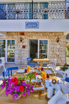 Livia Hotel