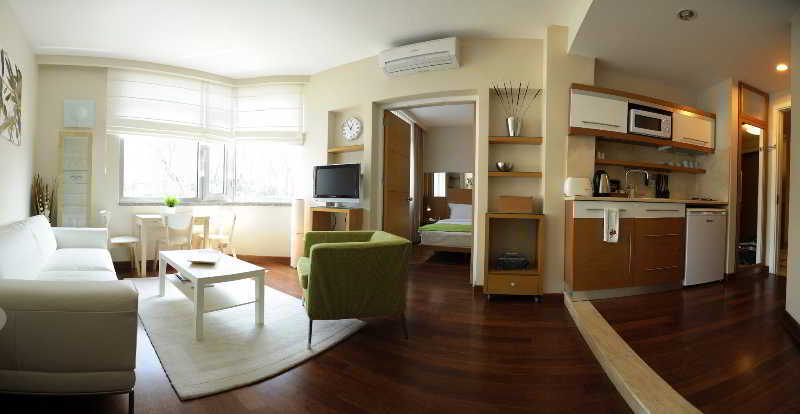 Taxim Residences 4*