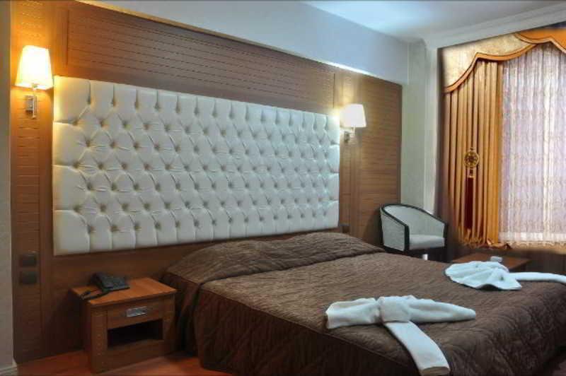 Grand Hotel 3*