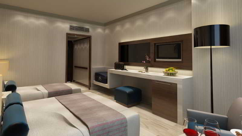 Luna Blanca & Hotel 5*