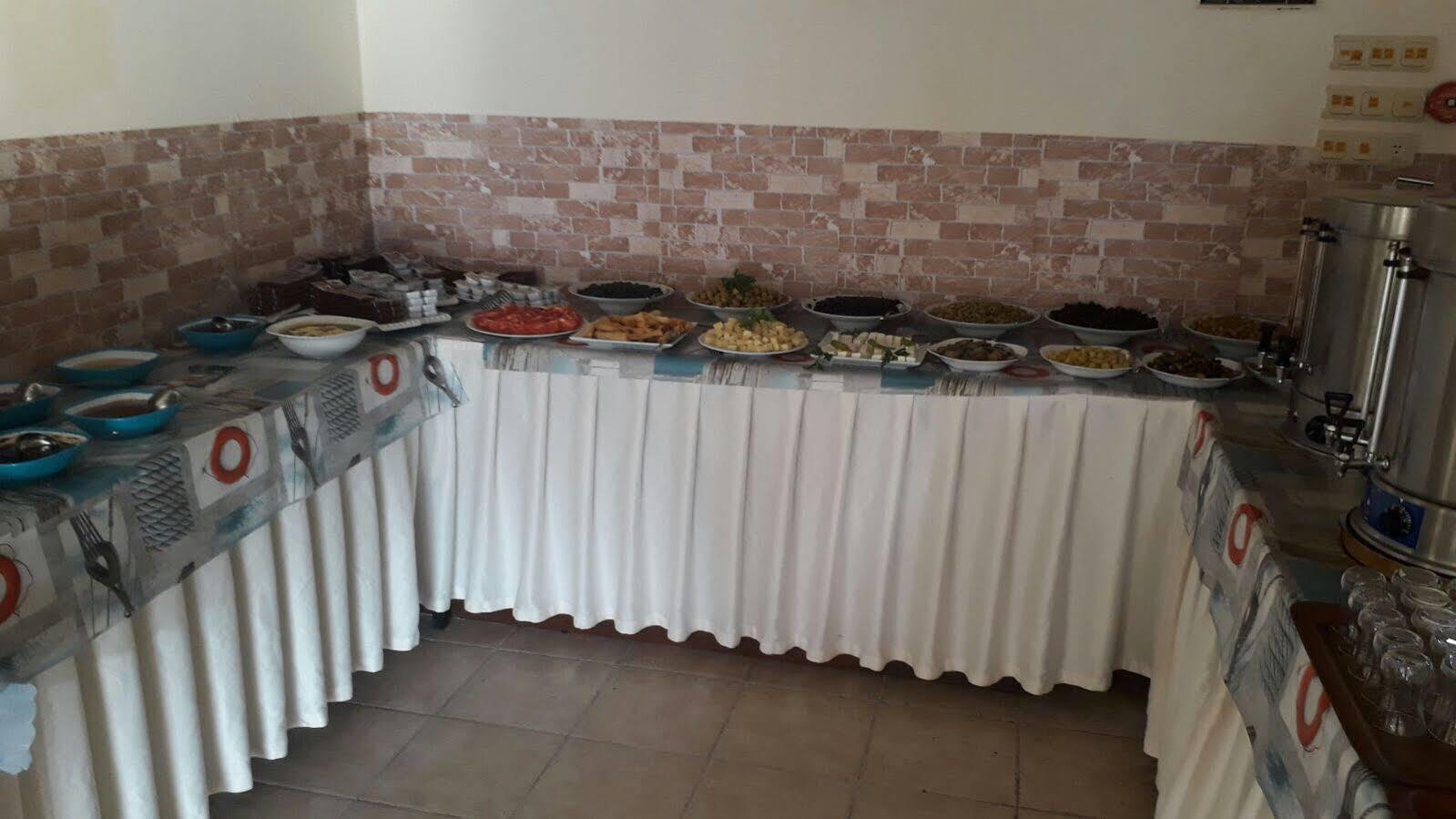 Hotel Gloria Tibi