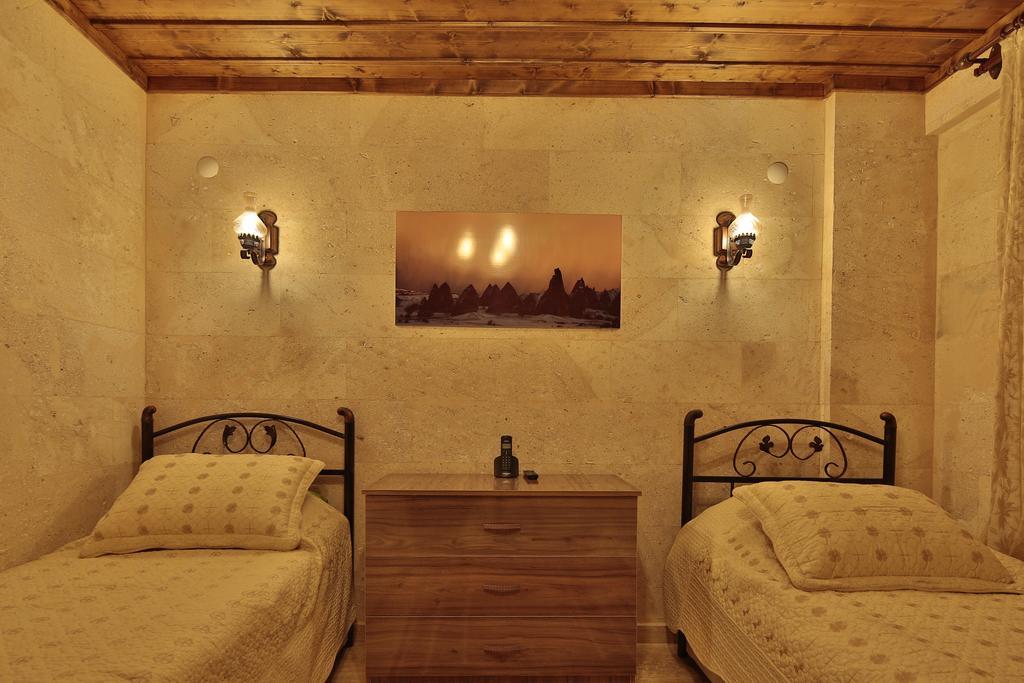 Cave Rooms&pool Goreme