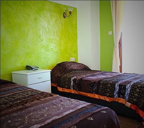 Homestay Parva Port *