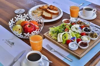Hotel Arnna 2*