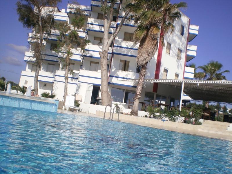 Hotel Skys
