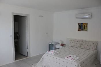 Korsan Ada Hotel Kas