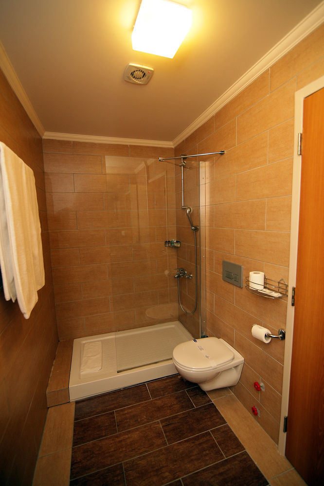 Grand Cavusoglu Hotel 3*