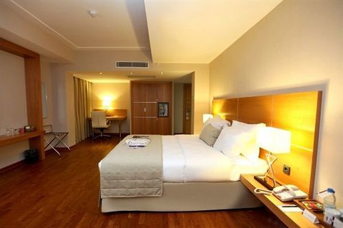 Anemon Grand
