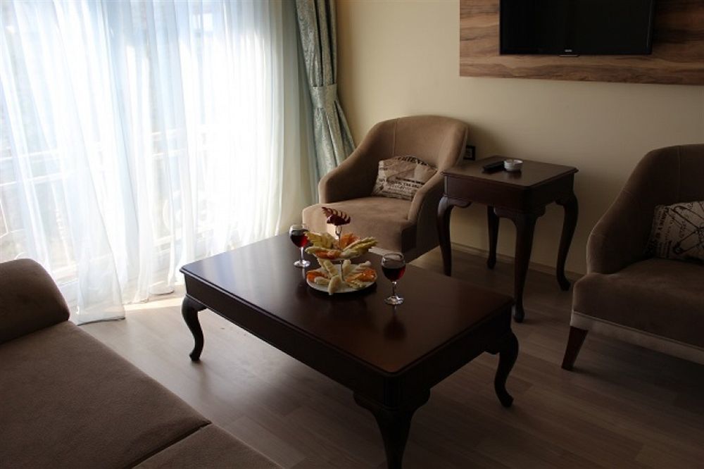 Hotel Fengo & Trabzon