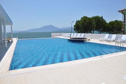 Kaunos 3*