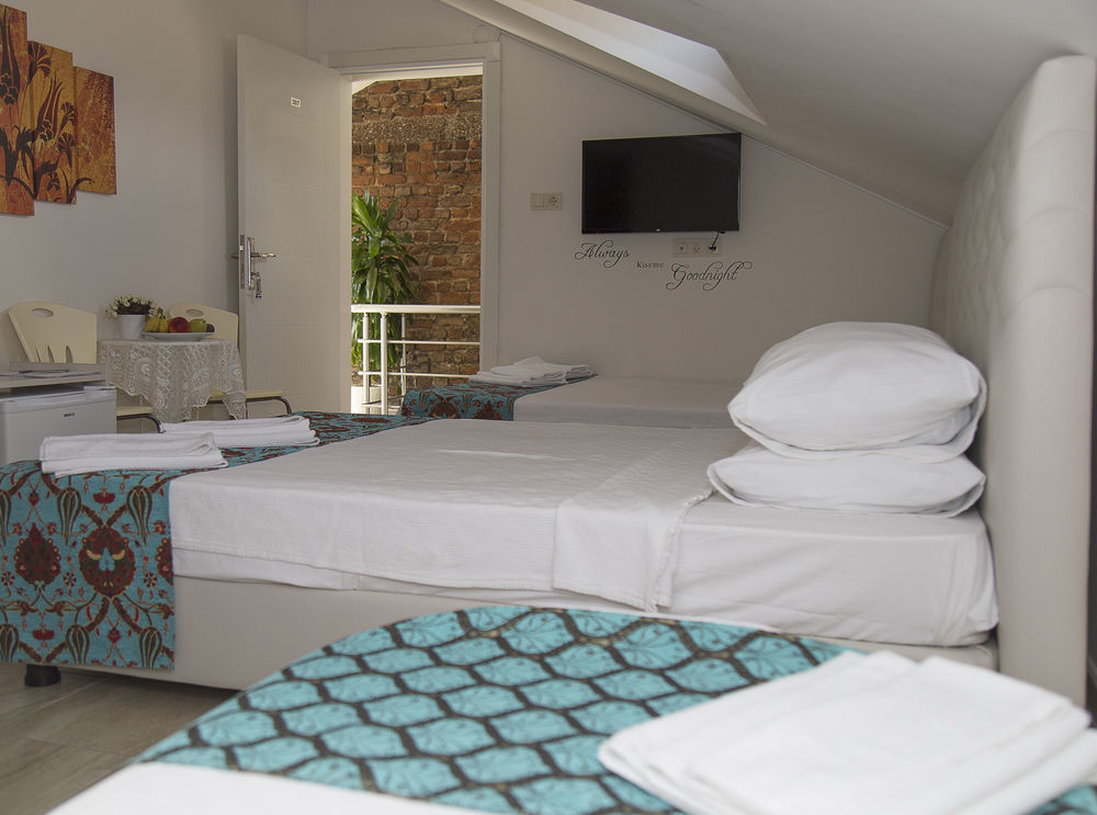 Galley Hotel