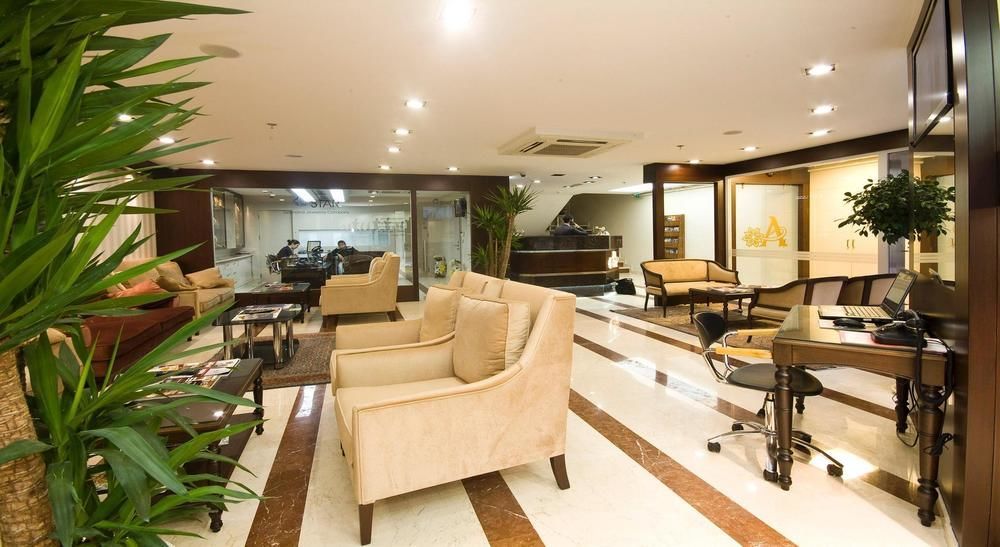 Aprilis - Special Category Hotel
