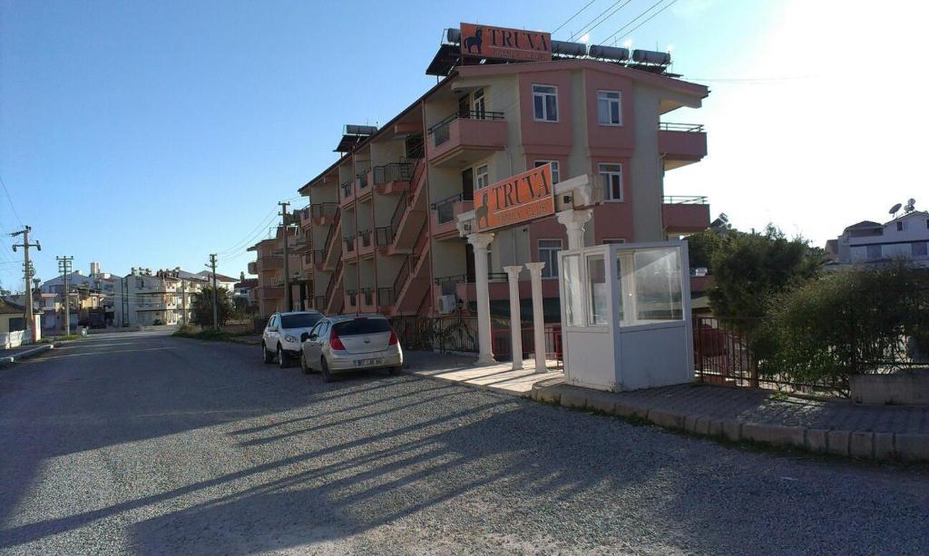 Andros Family Club Side