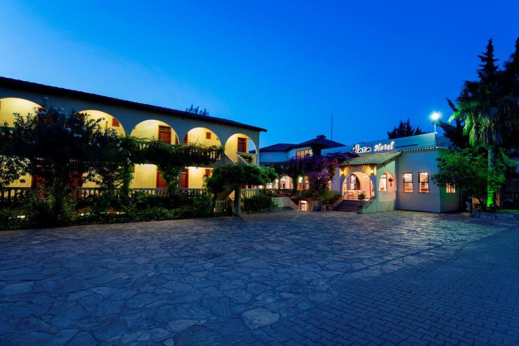 Miarosa Incekum Beach Hotel