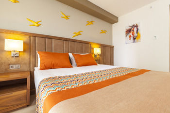 Royal Palace 5*