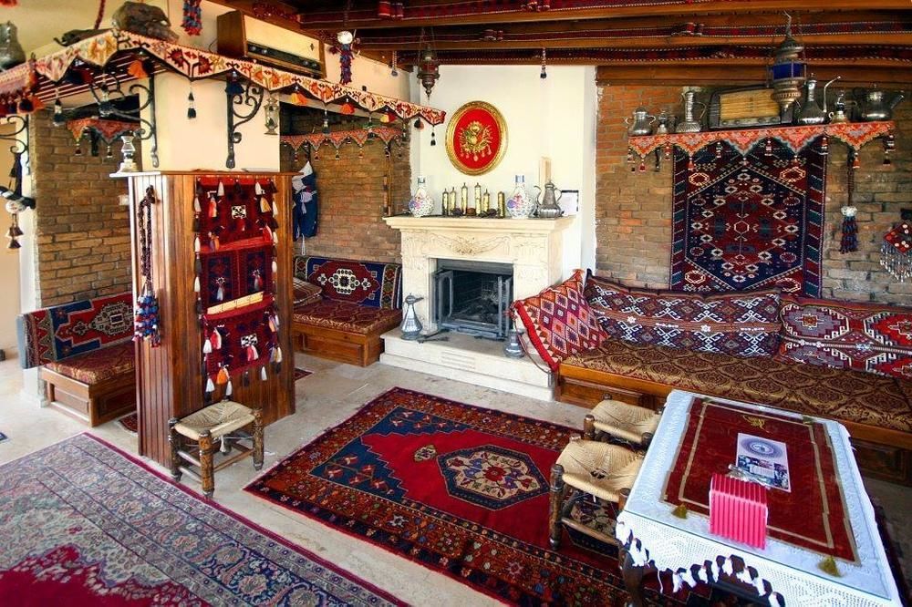 Hotel Bella