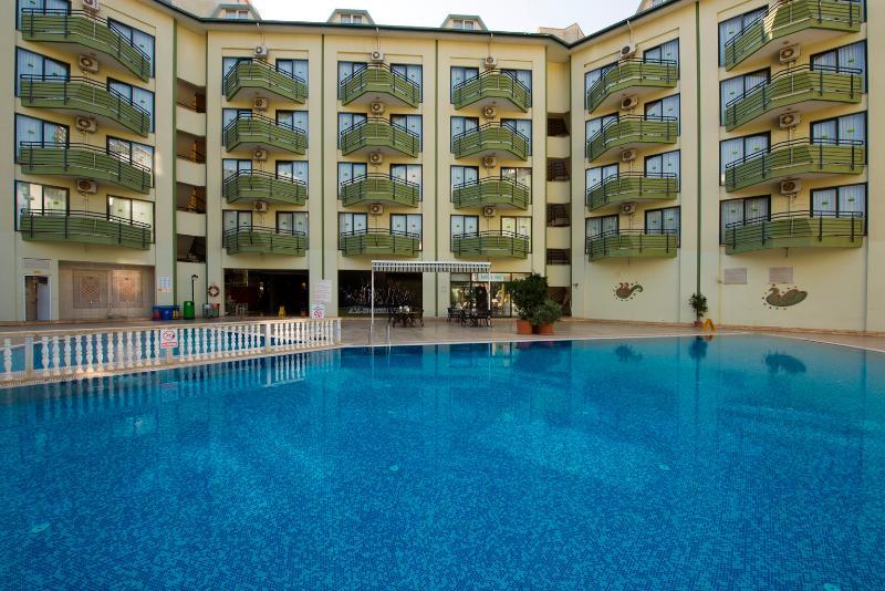 Garden & Hotel