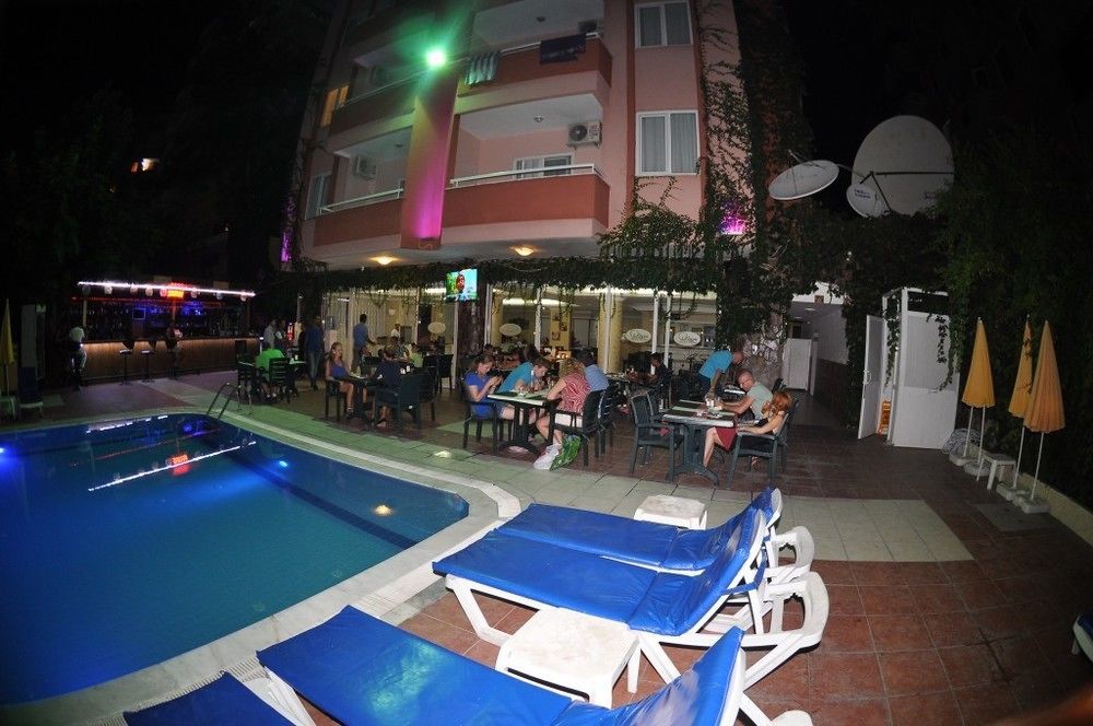 Fun Point Aparthotel