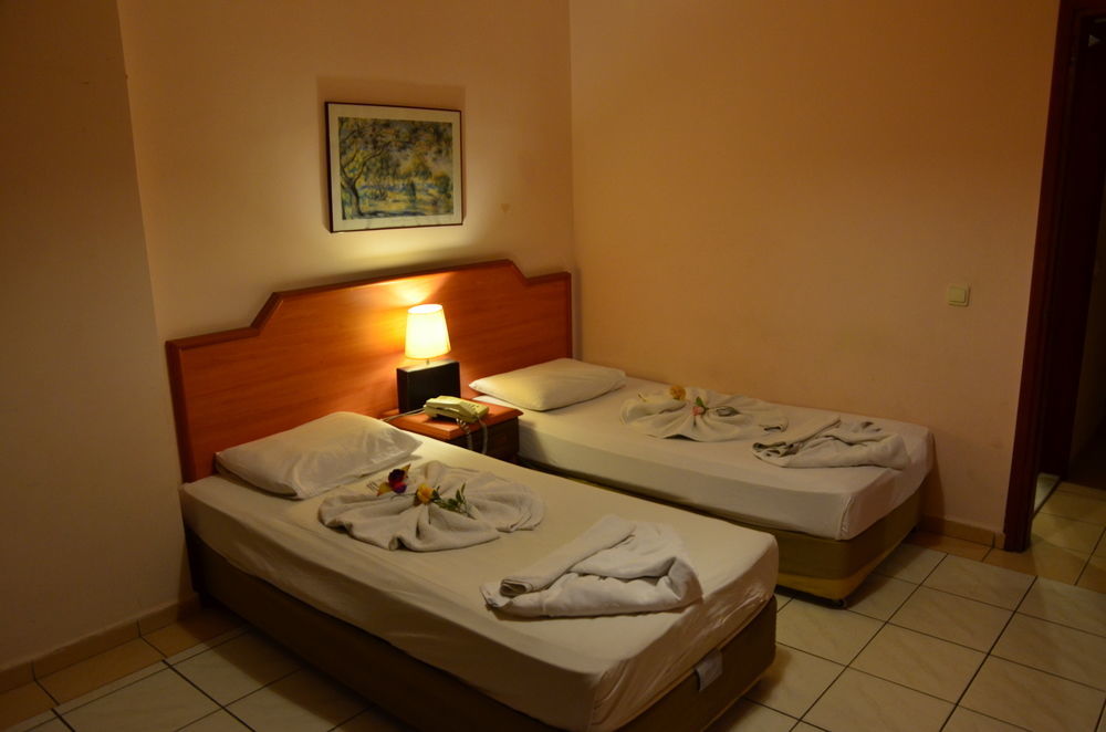 Aparthotel Maren 3*