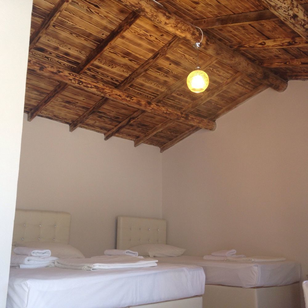 Nazan & Restaurant & Hotel