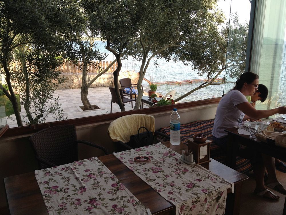 Nazan & Restaurant & Hotel