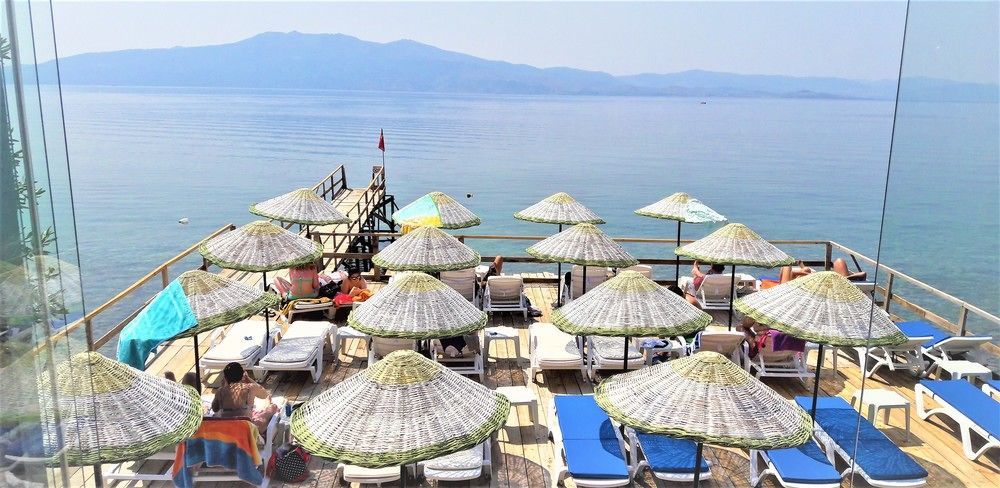 Nazan & Restaurant & 3*